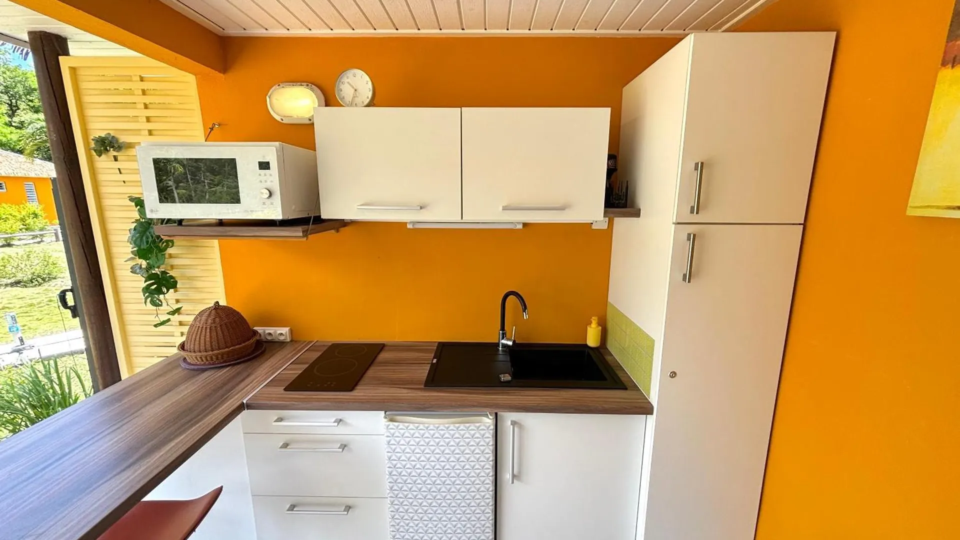 Bungalow La Kawannaise - Piscine, Terrasse, Plage Grand-Bourg 0*,  Guadeloupe